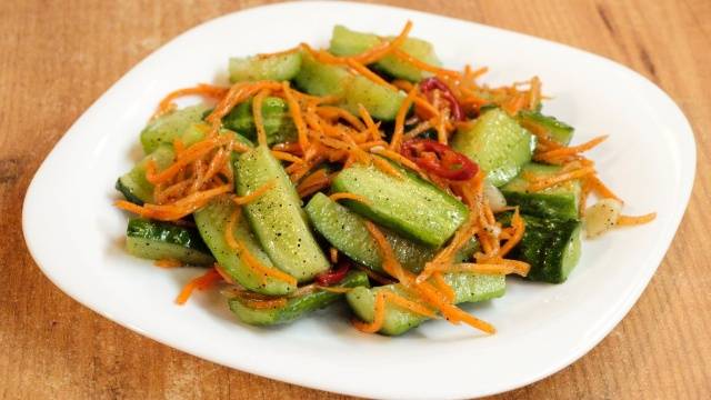 Cogombres salats a l’estil coreà